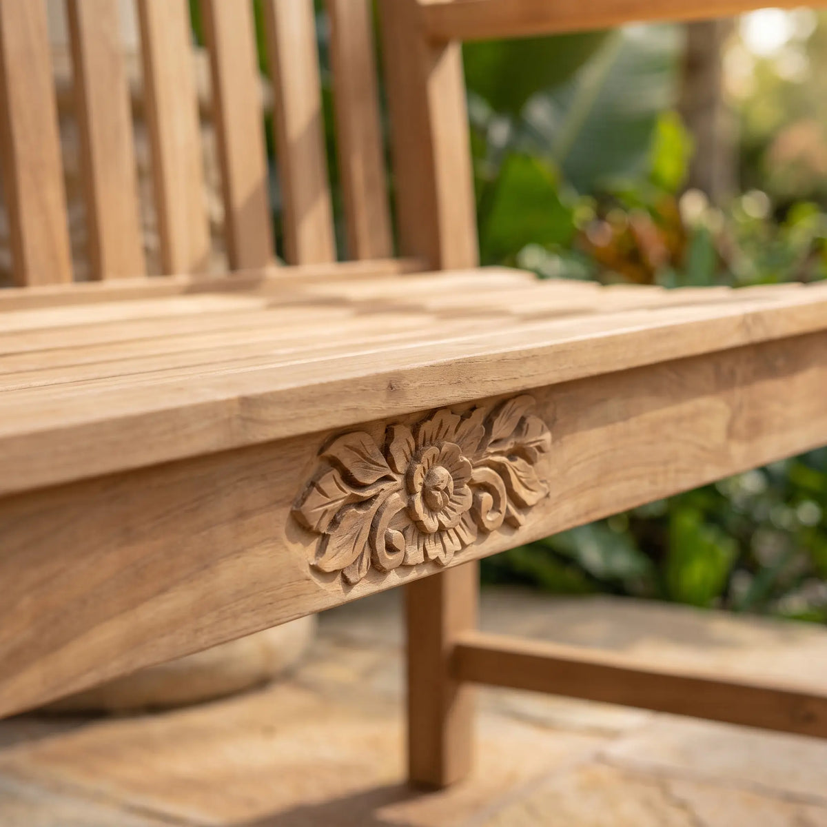 ROSE 50″ ROUND BENCH
