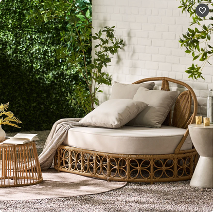 Outdoor Wicker Daybed with Pillows, Light Brown and Beige