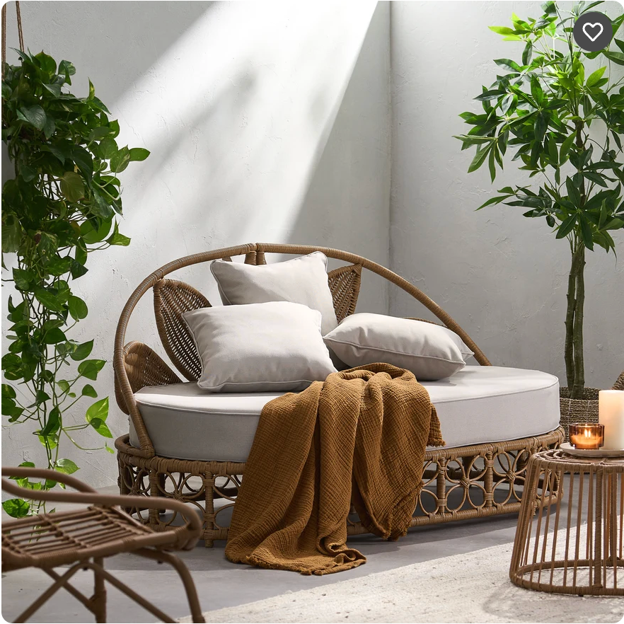 Outdoor Wicker Daybed with Pillows, Light Brown and Beige